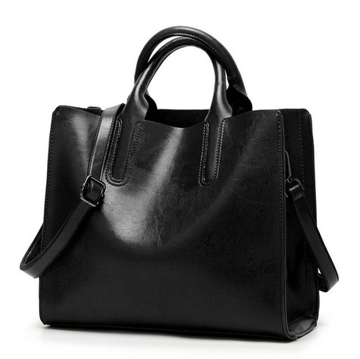 Women's bag, many compartments - a convenient model for every day