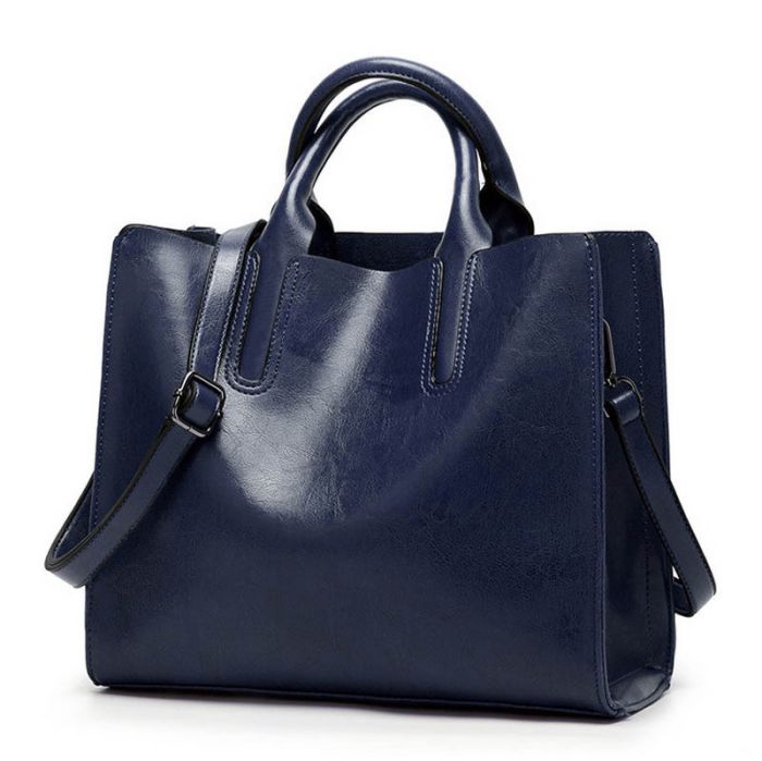 Women's bag, many compartments - a convenient model for every day