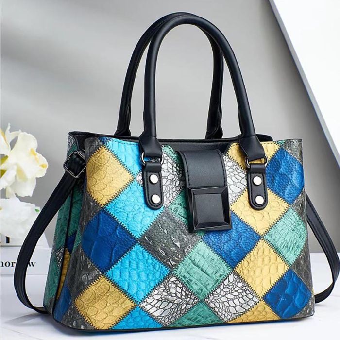 Women's bag with patchwork print - model with magnetic closure