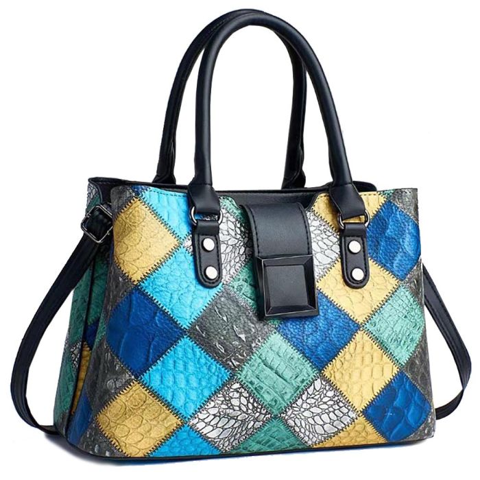 Women's bag with patchwork print - model with magnetic closure