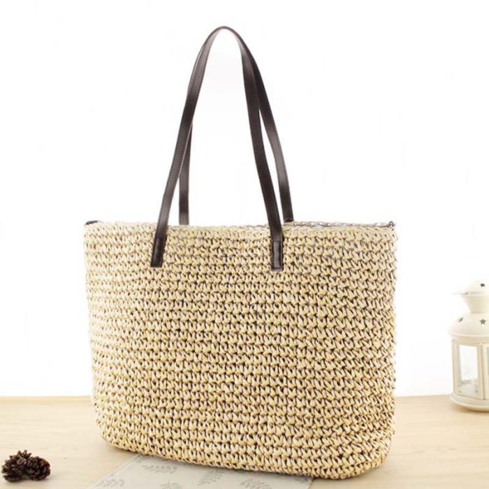 Large straw shoulder bag - woven