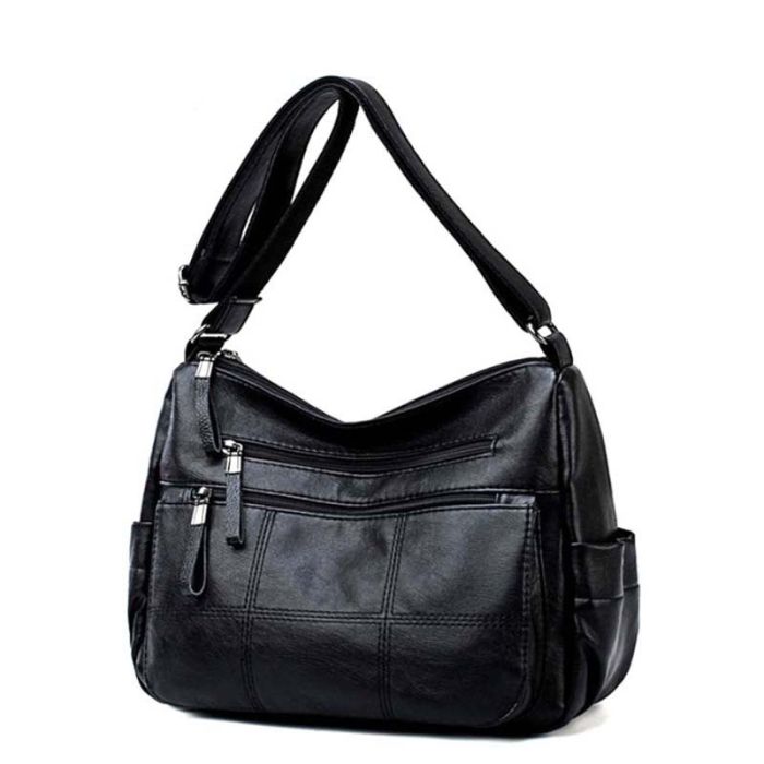 Women's bag with many pockets and compartments - casual