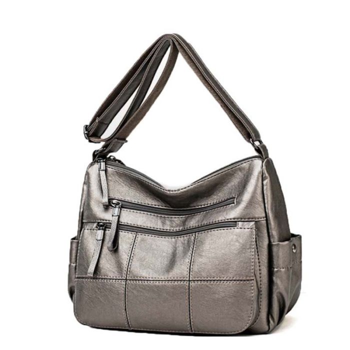 Women's bag with many pockets and compartments - casual