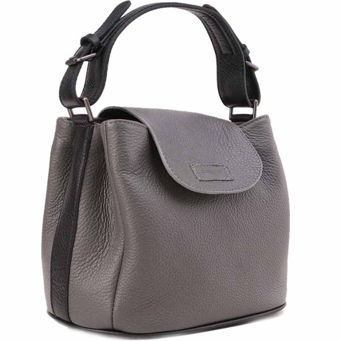 Women's, small premium soft leather bag - many compartments