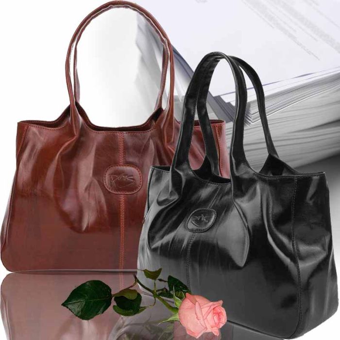 Women's leather shoulder bag with one-piece handles